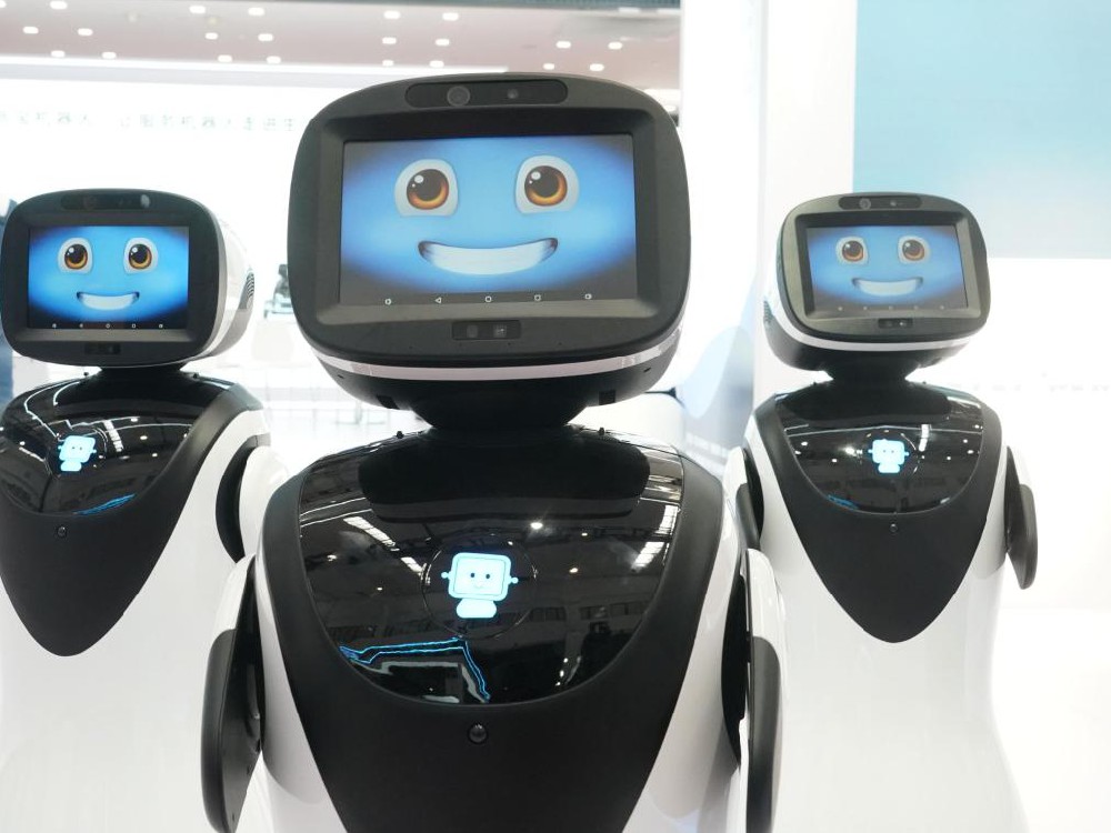 数字里的新质生产力｜“数字大脑”如何指挥三万多机器人？