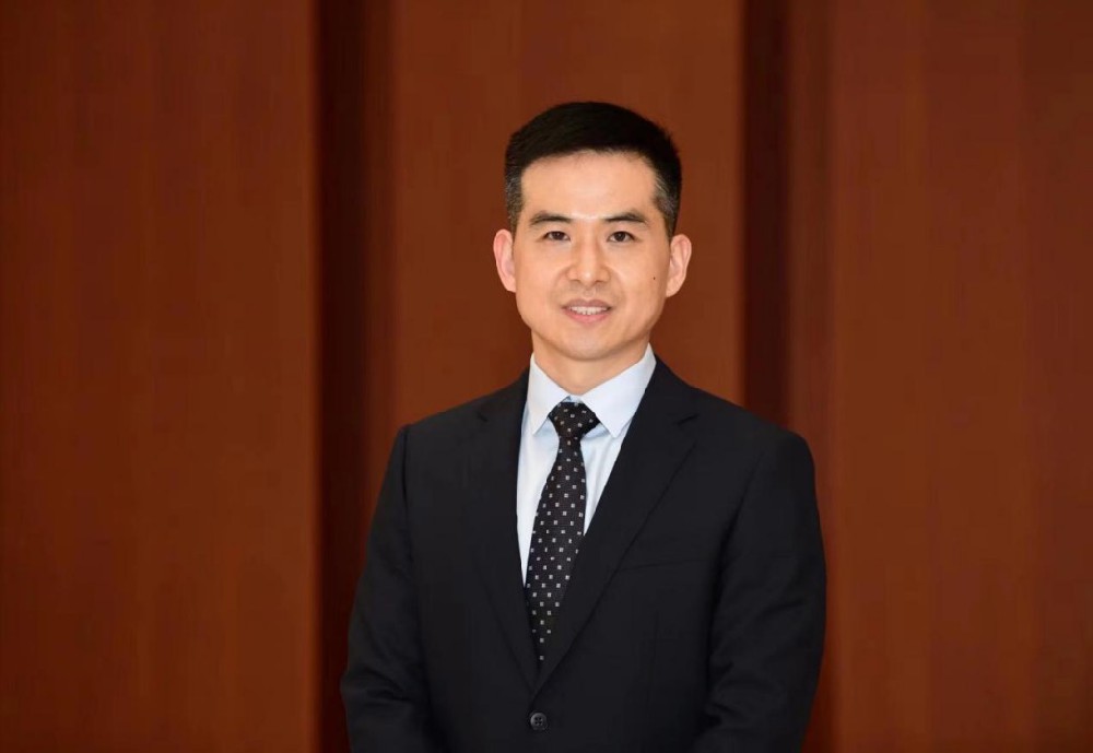 全国人大代表、中兴通讯副总裁苗伟：发展新质生产力 推动数字经济打破信息壁垒