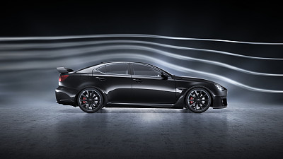 2月传统燃料汽车国内销量同比增长14.3% 专家:2025年能否止跌回稳仍需观察